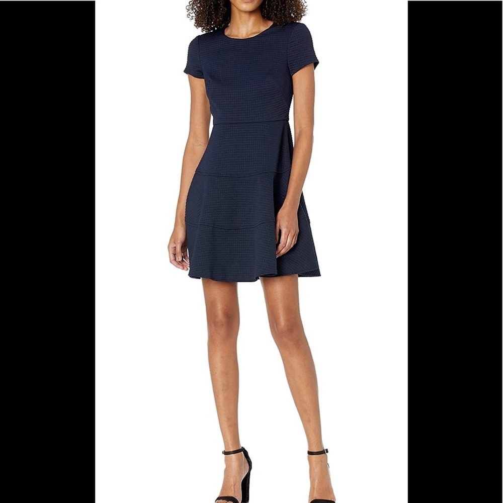 Eliza J Fit and Flare Short Sleeve Dress with Open Back Navy Blue Size 18W